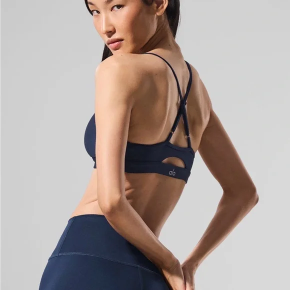 Alo Airlift Intrigue Sports Bra Navy (Small) - Picture 2 of 5